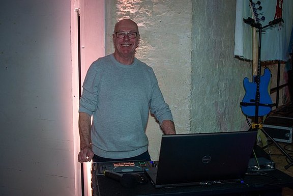 2025DJ.jpg  